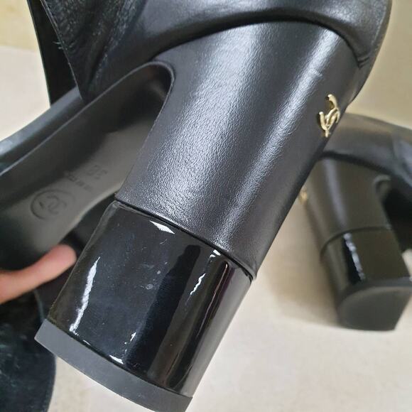 Chanel Black Leather Lace Up Heeled Sandals Sz.38 - Picture 2 of 12